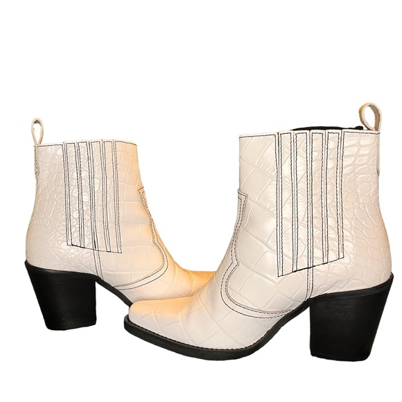 GANNI white ankle boots size 36 - Picture 2 of 5